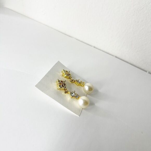 Vintage Avon Earrings Gold Tone Rhinestone Pearl Drop Sparkle Glam 80s 90s - Picture 6 of 16